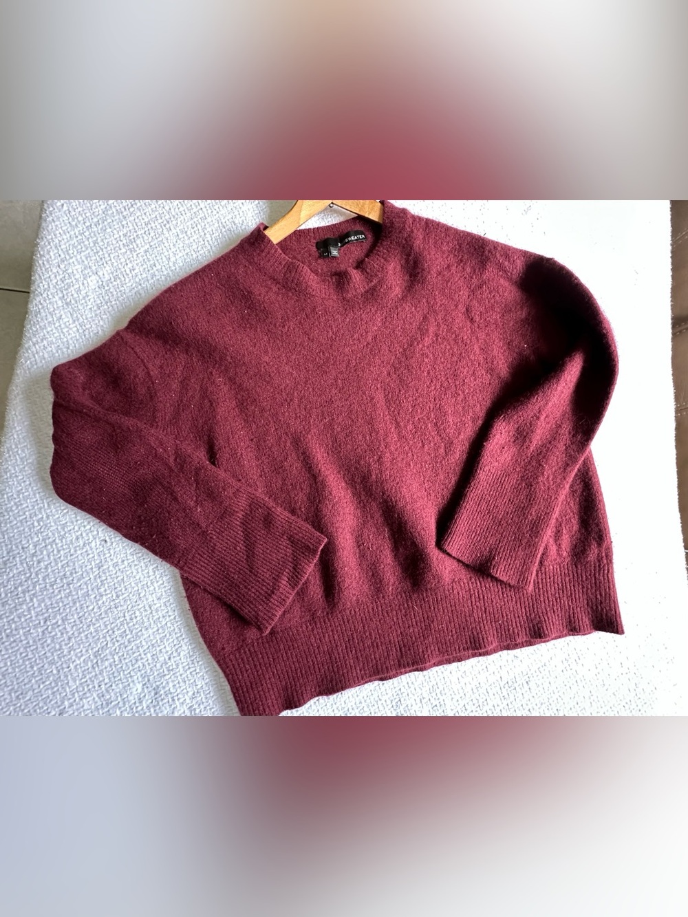 360 Sweater Wool Raccoon Fuzzy Knit – Maroon – Size M